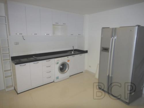 European Condo: 1 BR + 1 Bath, 75 Sq.m, 6th fl for Rent รูปที่ 5