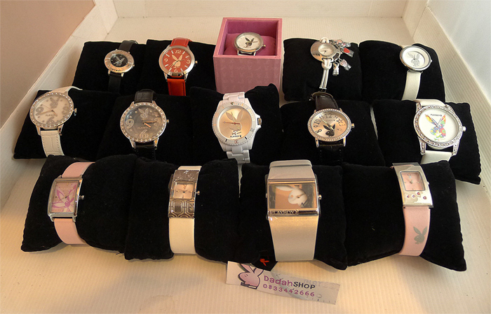@@@ ลดกระหน่ำ กว่า 50% นาฬิกา playboy ของแท้ 1390 บาท รูปที่ 1