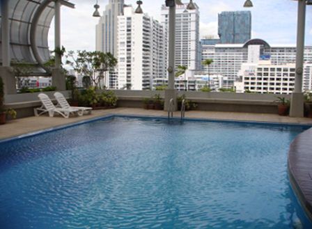 Master Centrium: Duplex 2 BR + 3 Baths, 155 Sq.m for Rent รูปที่ 7