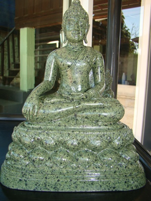 ขายและรับแกะสลักพระจากหิน รูปที่ 5