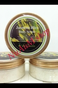 อยากผิวขาวใสเนียนนุ่ม ต้องJASMINE RICE BODY SCRUB BY apiisada เท่านั้นเห็นผลตั้งแต่ครั้งที่ใช่