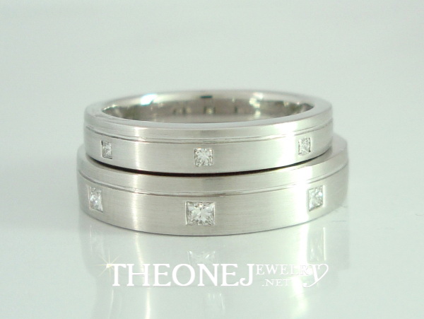 แหวนทองคำขาว แหวนคู่ทองคำขาว แหวนแต่งงาน แหวนหมั้น ราคาเบาๆ รูปที่ 1