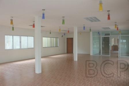  Serviced Apartment: 700 Sq.w for Sale รูปที่ 4