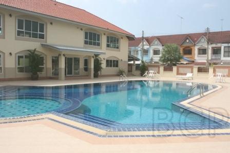  Serviced Apartment: 700 Sq.w for Sale รูปที่ 2