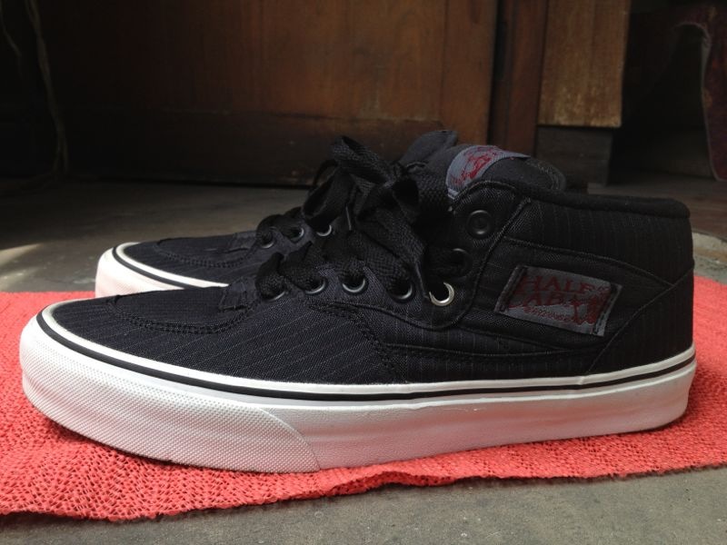 ขาย Vans Halfcab Size 9 รูปที่ 5