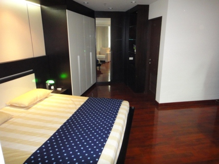Urbana Langsuan: 2 BR + 2 Baths, 93 Sq.m, 28th fl for Rent/Sale รูปที่ 3
