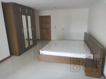 Baan Prompong: 3 BR + 3 Baths, 194 Sq.m, 6th fl for Rent รูปที่ 3