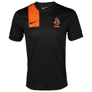 เสื้อฟุตบอลเกรดAAAแท้ เสื้อยูโร2012 ครบทุกทีม ติดต่อ วันชัย 089-056-6066 รูปที่ 1