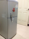 ขายตู้เย็นสองประตู ยี่ห้อมิตซูบิตชิ ราคาถูกค่ะ