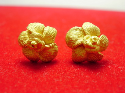 ต่างหูทอง Gold master 24K ลายดอกไม้ น่ารักมาก นน. 6.56 g รูปที่ 1