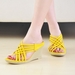รูปย่อ พรีออเดอร์รองเท้าแฟชั่นแบบใหม่สวย เทรนด์ ปลีก-ส่ง จัดส่งทั่วโลก WWW.LOTUSNOSS.COM รูปที่4