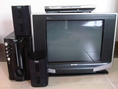 TV Sharp 21 นิ้ว + เครื่องเล่น DVD + ลำโพง 2500บาท!!!!