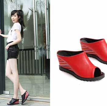 รองเท้าส้นตึกแฟชั่นเกาหลีแบบใหม่เทรนด์มาแรงแบบตึกhttp://www.lotusnoss.com/ รูปที่ 4