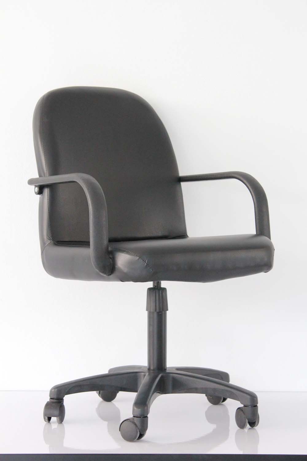 ผลิต  จำหน่ายเก้าอี้สำนักงานราคาถูก ทั้งปลีก ส่ง สนใจติดต่อ 084-033-5919 ธนพล รูปที่ 1