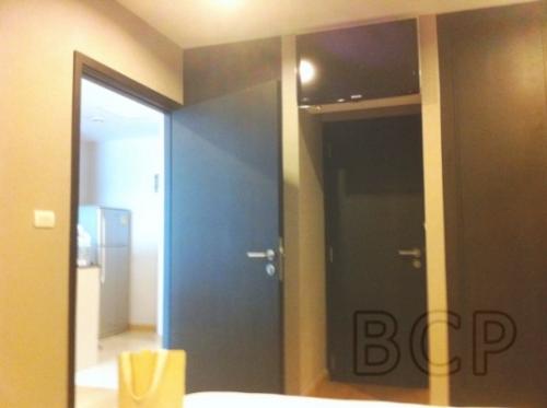 Sathorn Gardens: 1 BR + 1 Bath, 63 Sq.m, 18th fl for Sale รูปที่ 3
