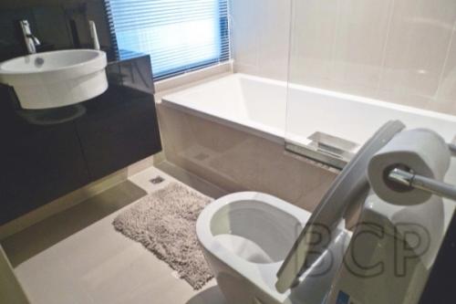 Sathorn Gardens: 1 BR + 1 Bath, 63 Sq.m, 23rd fl for Rent รูปที่ 4