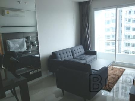 The Circle: 1 BR + 1 Bath, 41 Sq.m, 12th fl for Rent รูปที่ 1