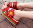 รองเท้าส้นเตี้ยแฟชั่นเกาหลีแบบใหม่น่ารักสดใสรหัส000347 http://www.lotusnoss.com/