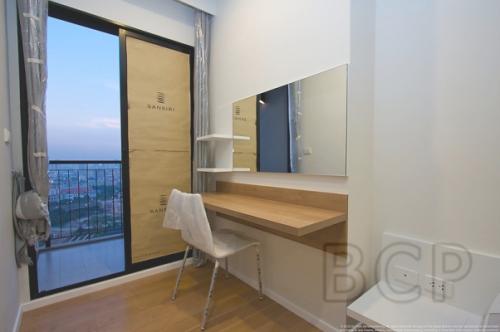 BLOCS 77: 2 BR + 2 Baths, 65 Sq.m, 21st fl for Rent รูปที่ 3