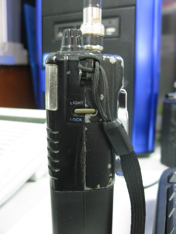 ต้องการขาย ICOM IC2SA เครื่องสภาพ 82% ใช้งานได้ พร้อมแท่นชาร์ท 2800 บาท โทร.0892782701 รูปที่ 3