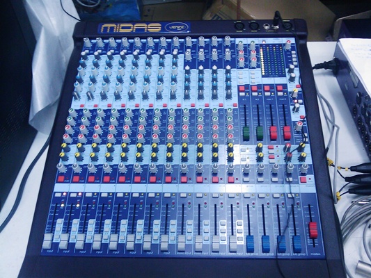 บริการซ่อมเครื่องเสียง MIX,Power Amp ,E.Q - ระบบโปรซาวด์ - ระบบเสียงตามสาย - ระบบชุดประชุม รูปที่ 1