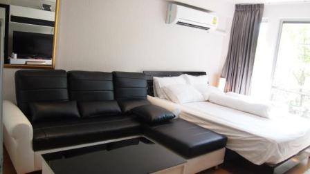 Rain Tree Villa: Studio + 1 Bath, 34 Sq.m, 2nd fl for Rent รูปที่ 3