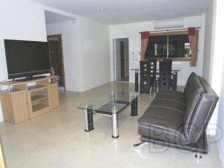 Classic Home Condo: 2 BR + 2 Bath, 95 Sq.m for Rent รูปที่ 1