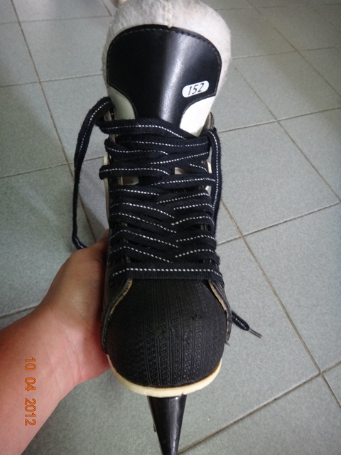 ขาย Ice Hockey CCM 152 ไซส์ 4 (ประมาน 36) ครับแฟนไม่ได้เล่นแล้ว รูปที่ 7