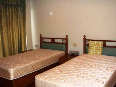 Baan Prompong: 4 BR + 4 Baths, 308 Sq.m, 17th fl for Sale รูปที่ 3