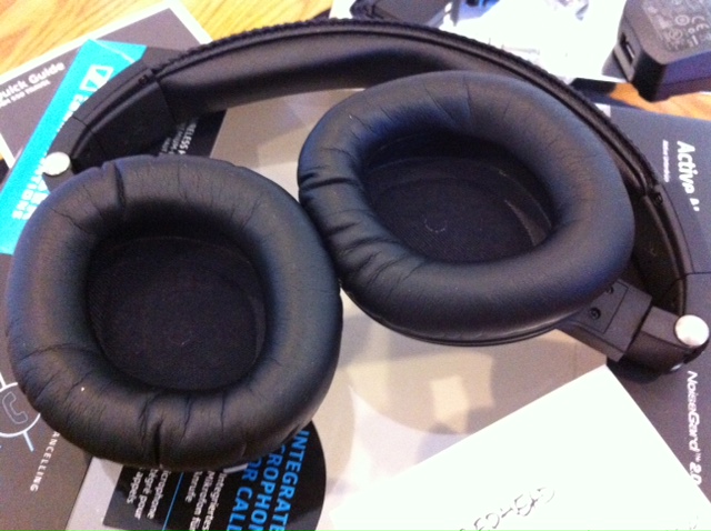 ต้องการขาย MM 550 travel Noise Cancelling แบบไร้สายรุ่นพรีเมี่ยมจาก Sennheiser รูปที่ 4