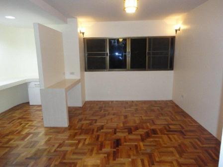 The Regent on the Park 3: Duplex 3 BR + 3 Baths, 422 Sq.m for Rent/Sale รูปที่ 3