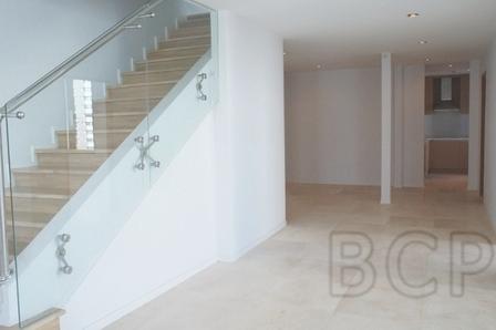 The Emporio Place: Duplex 3 BR + 2 Baths, 160 Sq.m, 11th fl for Sale รูปที่ 2