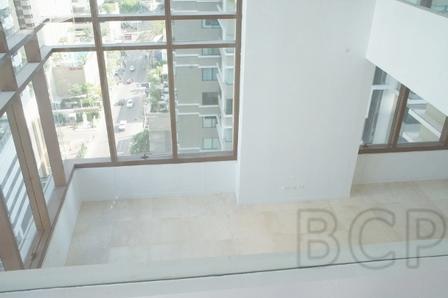The Emporio Place: Duplex 3 BR + 2 Baths, 160 Sq.m, 11th fl for Sale รูปที่ 3