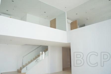 The Emporio Place: Duplex 3 BR + 2 Baths, 160 Sq.m, 11th fl for Sale รูปที่ 1