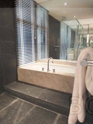 The Met: 3 BR + 3 Baths, 197 Sq.m, 45th fl for Rent รูปที่ 7
