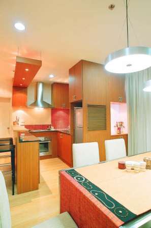 Silom Grand Terrace: 2 BR + 2 Baths, 119 Sq.m, 20th fl for Rent รูปที่ 3