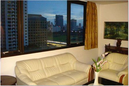 Regent Royal Place Ⅰ: 2 BR + 2 Baths, 84 Sq.m, 15th fl for Sale รูปที่ 2