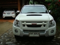 D-MAX super platinum CAB-4 LS 3.0 VGS Turbo AT 4WD ปี 2010 สีขาวมุก รถบ้านแท้ๆ สภาพนางงามคับ