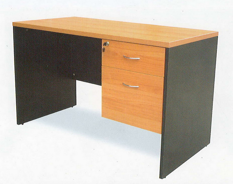 โต๊ะเก้าอี้สำนักงาน โต๊ะคอม โต๊ะเก้าอี้ห้องประชุม โต๊ะพับ  รูปที่ 1