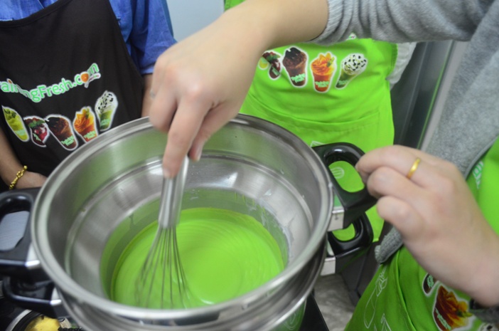 สูตรนมสด สอนเรียนทำ ชาไข่มุกปั่น อบรมชาไข่มุก น้ำผลไม้ปั่น สมูทตี้ smoothies ชาไต้หวัน นมสดกาแฟ ชานมไต้หวัน ไอศกรีมโซดา  รูปที่ 6