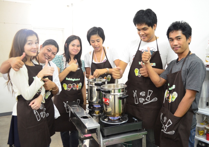 สูตรนมสด สอนเรียนทำ ชาไข่มุกปั่น อบรมชาไข่มุก น้ำผลไม้ปั่น สมูทตี้ smoothies ชาไต้หวัน นมสดกาแฟ ชานมไต้หวัน ไอศกรีมโซดา  รูปที่ 3