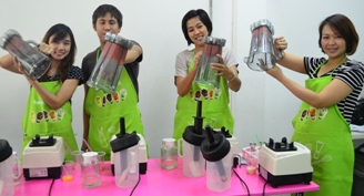 สมูทตี้ น้ำผลไม้ปั่นเพื่อสุขภาพ เรียน สอน วิธีทำ กาแฟนมสด สูตรชานมไข่มุกไต้หวัน ชาเขียวนม อบรมชาไข่มุก สูตรสังขยาใบเตย รูปที่ 6