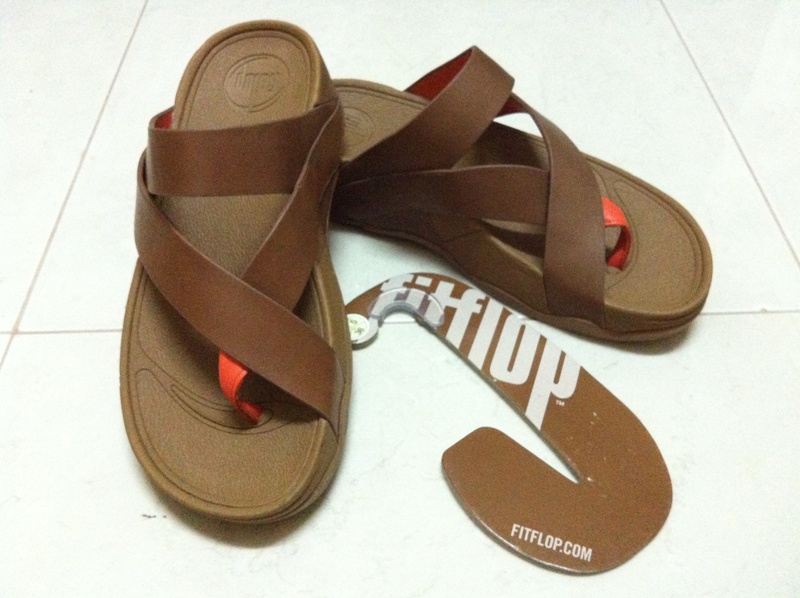 รองเท้า Fitflop เเท้ๆ ไซส์ US 5/EU 36 สินค้าใหม่ซื้อมาผิดไซส์ต้องการปล่อยถูกๆคะ ขายด่วนๆ รูปที่ 1