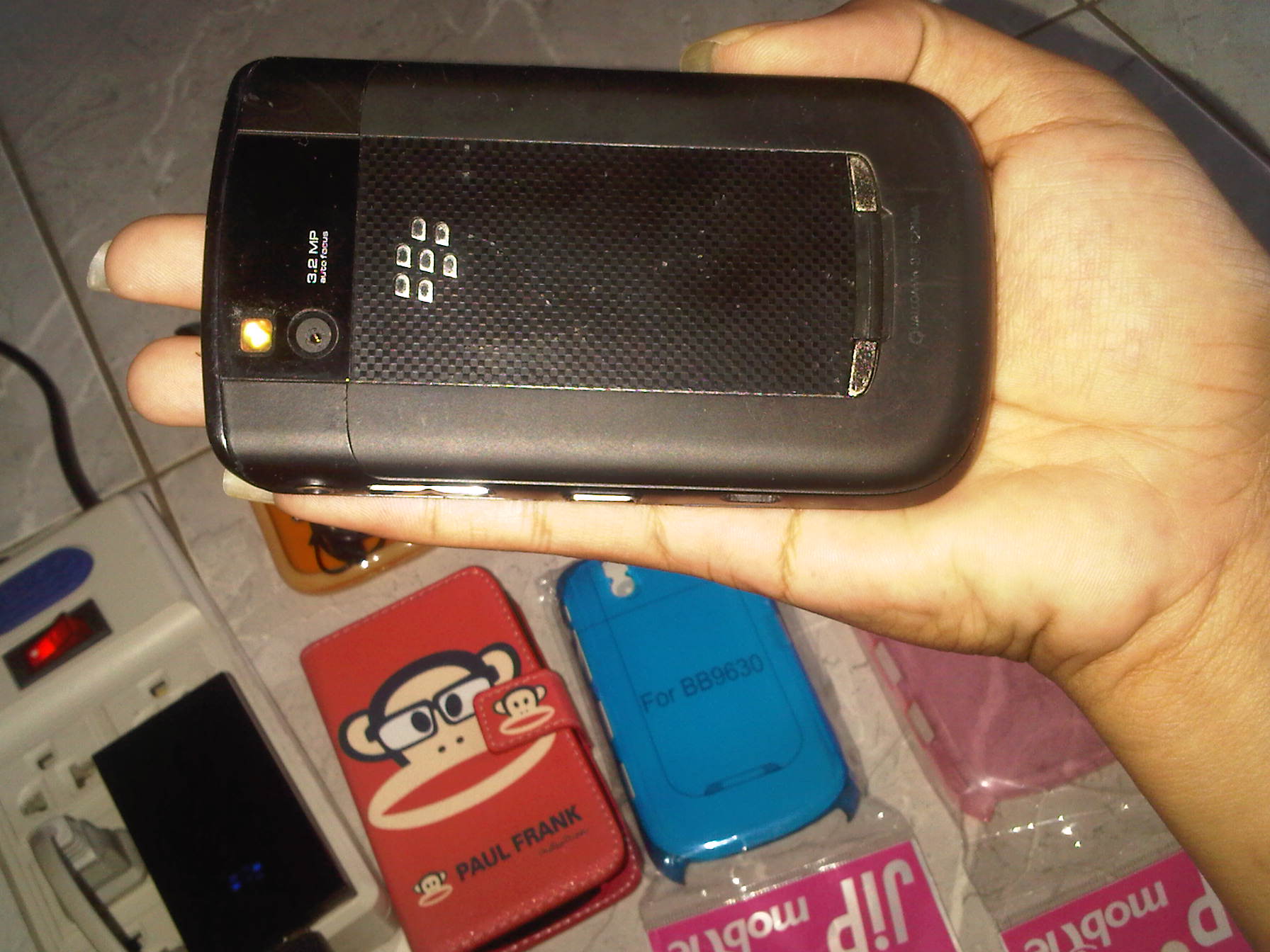 โทรศัพท์มือถือ bb9630 รูปที่ 3