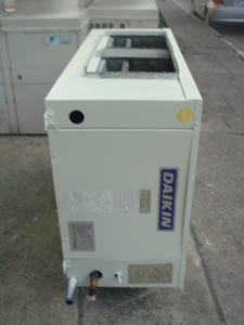 แอร์ท่อลมมือสองยี่ห้อ DAIKIN ขนาด 10 ตัน สภาพเดิมแวะชมสินค้าได้ครับ รูปที่ 1