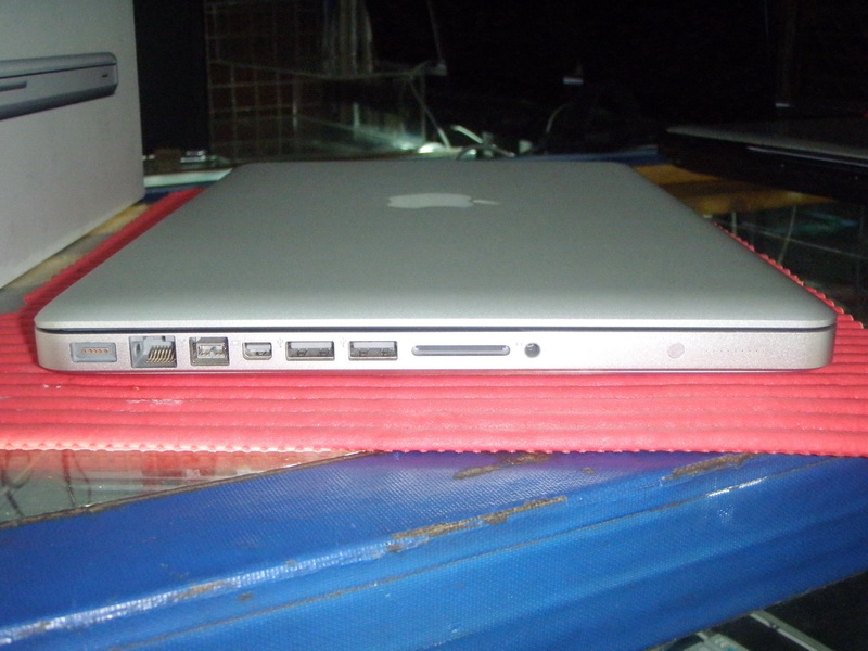 MacBook Pro 13-inch C2D 2.4GHz.Mid 2010 สภาพสวยกริ๊บๆ อุปกรณ์ครบกล่อง มาจัดให้ครับ !! รูปที่ 3