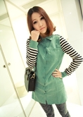 เสื้อเชิ๊ตสีเขียวต่อแขนยาว ลายขาวดำ ราคา 350 บาท ส่งฟรี