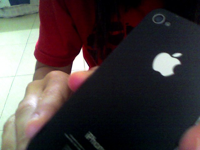 iPhone 4/16GB/สายชาร์จ/หูฟัง/แถมเคส รูปที่ 3