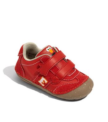 ขายรองเท้าเด็ก Elmo-Sesame Street Sneaker by Stride rite สำหรับเด็กหัดเดิน รูปที่ 1