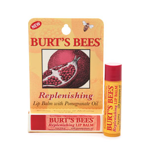 ขาย--Burt's Beesลิปบาร์มผสมน้ำมันทับทิมบำรุงริมฝีปากให้ชุ่มชื่น นุ่มนิ่ม ไม่แห้งแตกค่ะ Made in USA รูปที่ 1